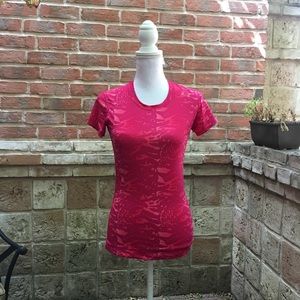 Under Armour Hot Pink Fitted T-shirt